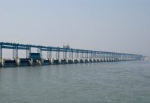 सप्तकोशीमा जलसतह बढ्दै, कोशी ब्यारेजका २७ ढोका खुला