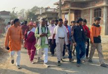 नेकपा (एमाले)का उम्मेदवार रामजी साहलाई वृन्दावन वडा नम्बर ८ र ९ मा भव्य स्वागत ।